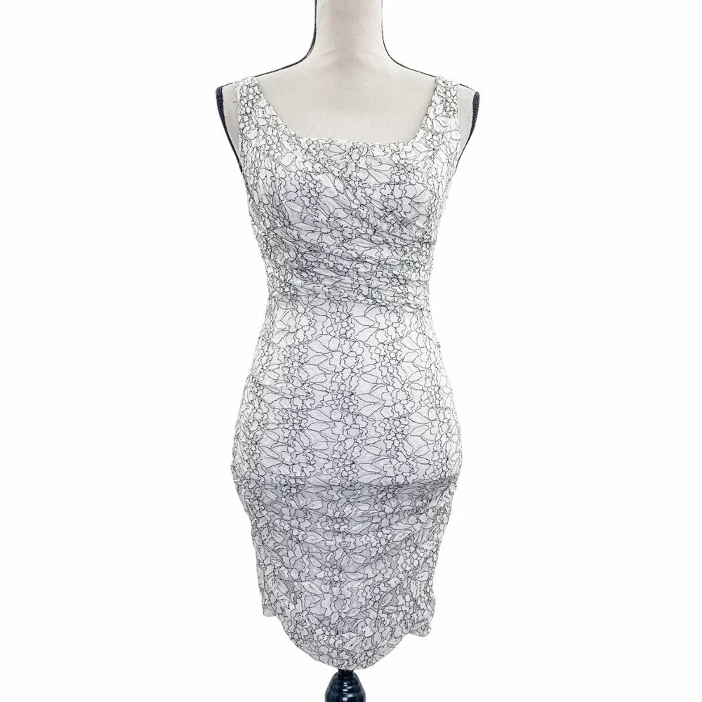EXPRESS White Black Floral Print Bodycon Dress